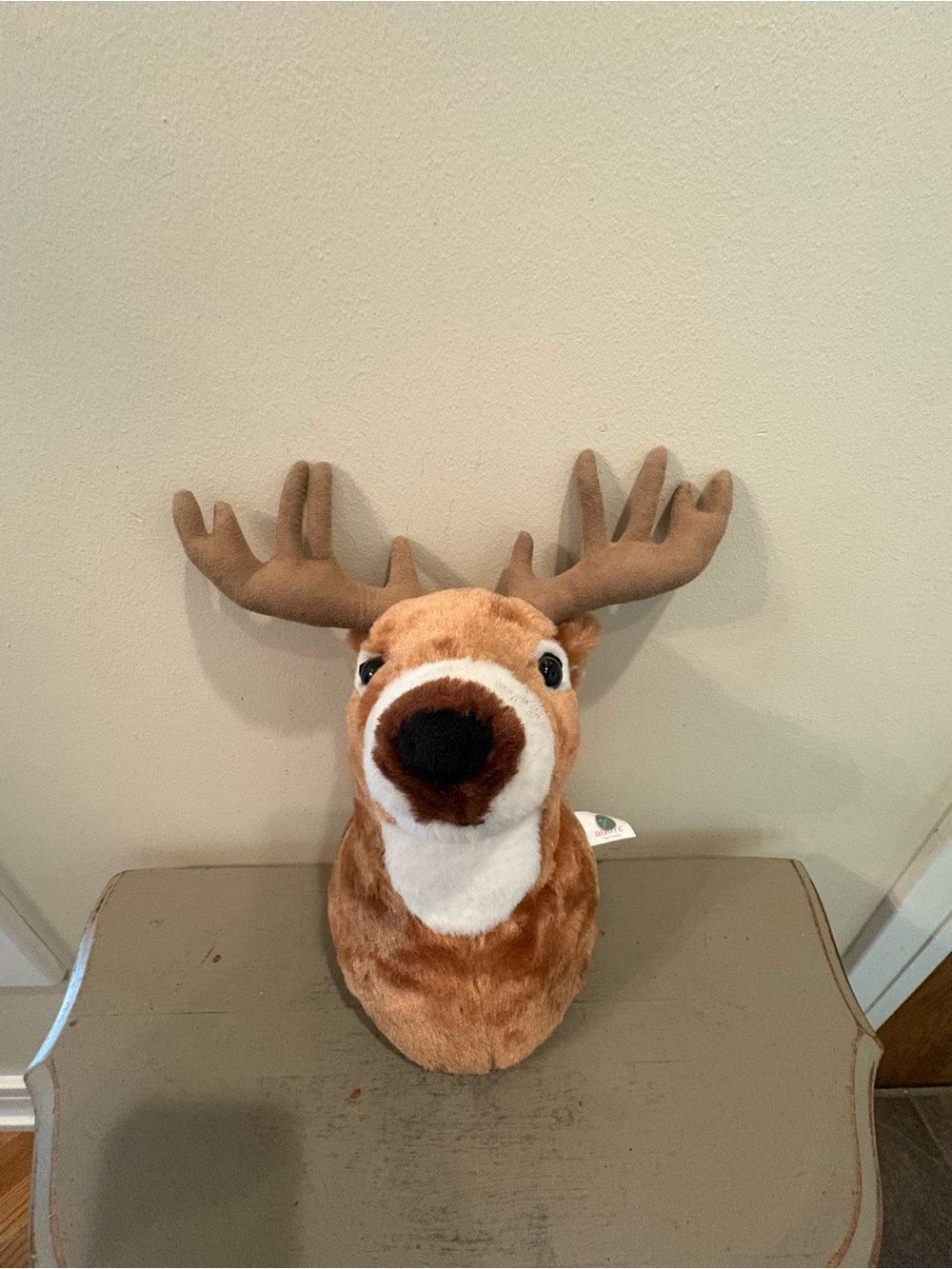 Adore Plush Reindeer Head Wall Accent - Brown & Tan